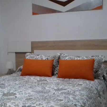 Patio Pompeyos Apartment *