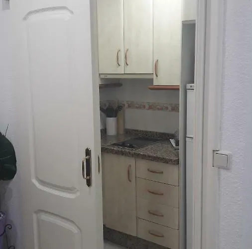 Patio Pompeyos דירה